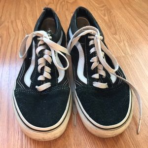 Black Canvas Vans Old Skool Shoes